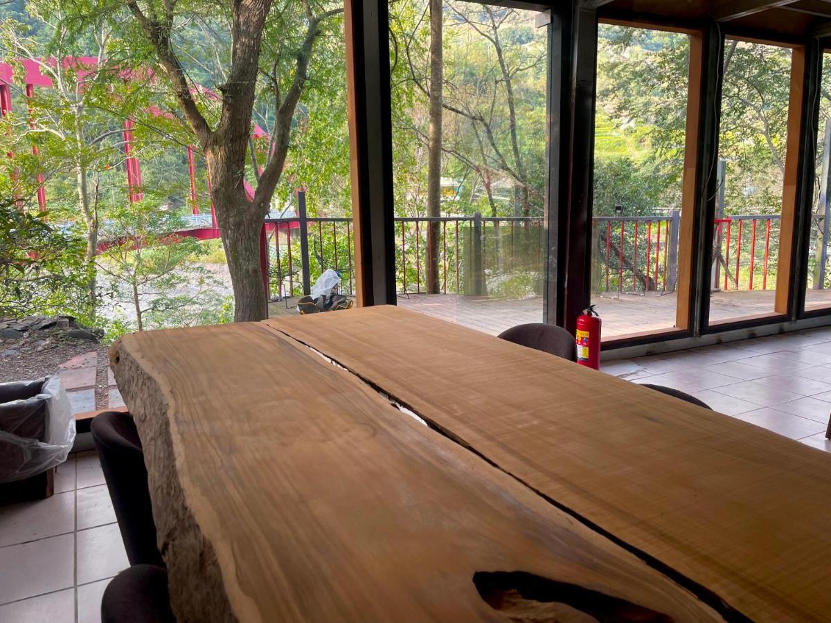 森之秘湯 Mhuwe Hotspring Apartman Zsenaj Kültér fotó
