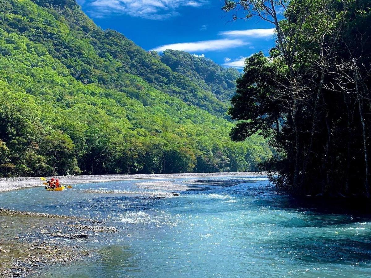 森之秘湯 Mhuwe Hotspring Apartman Zsenaj Kültér fotó