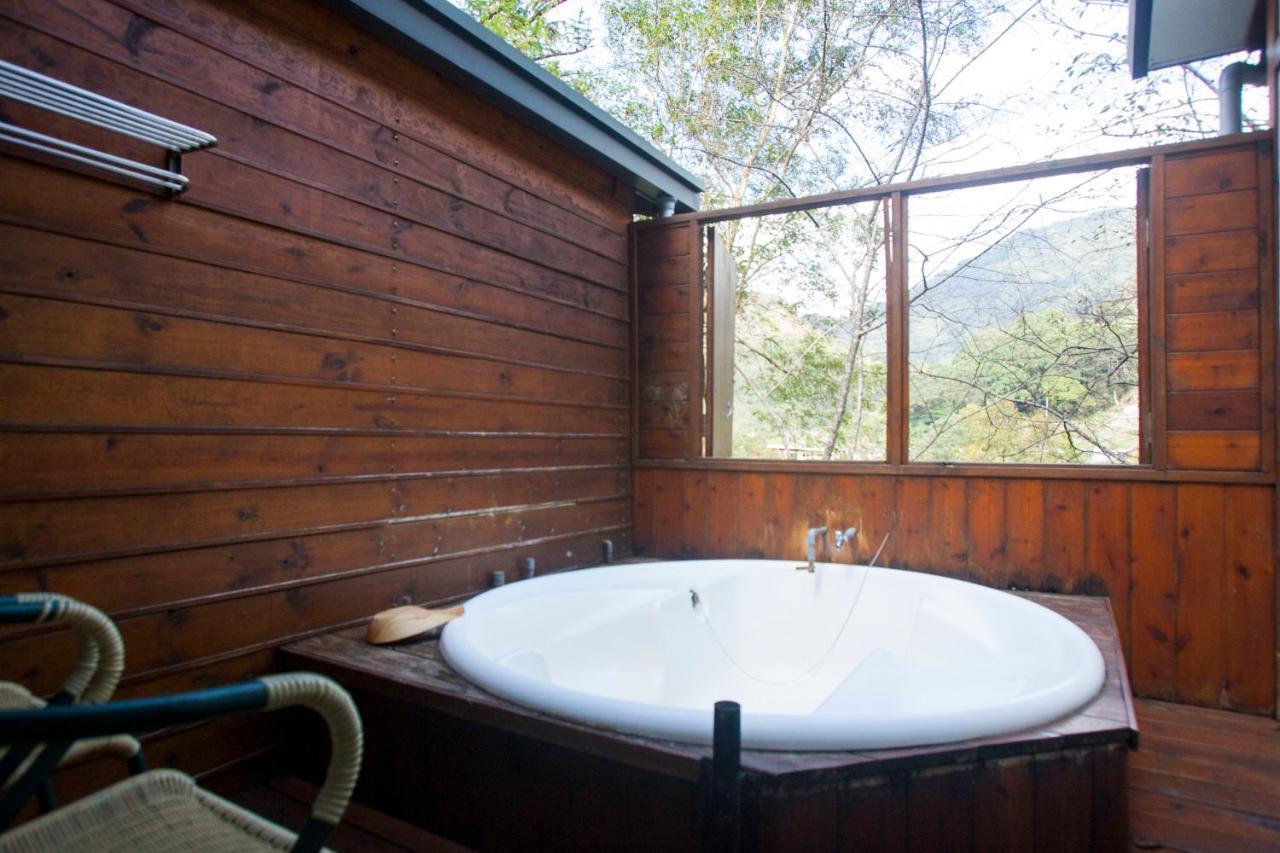 森之秘湯 Mhuwe Hotspring Apartman Zsenaj Kültér fotó